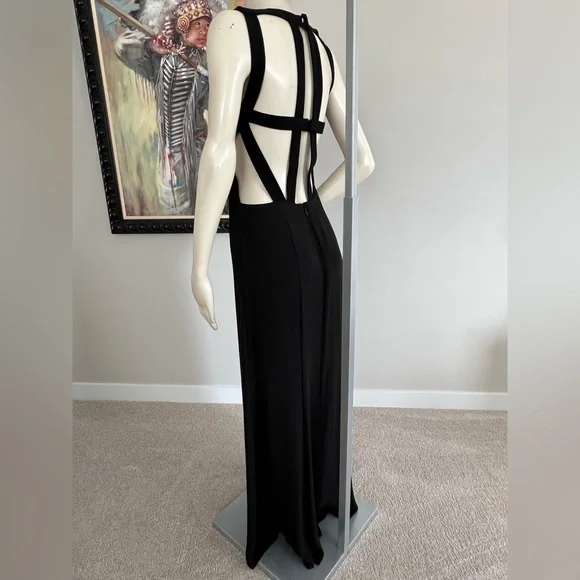 BCBGMAXAZRIA Angelinah Contrast Cutout Gown – Size 2 - Picture 12 of 15